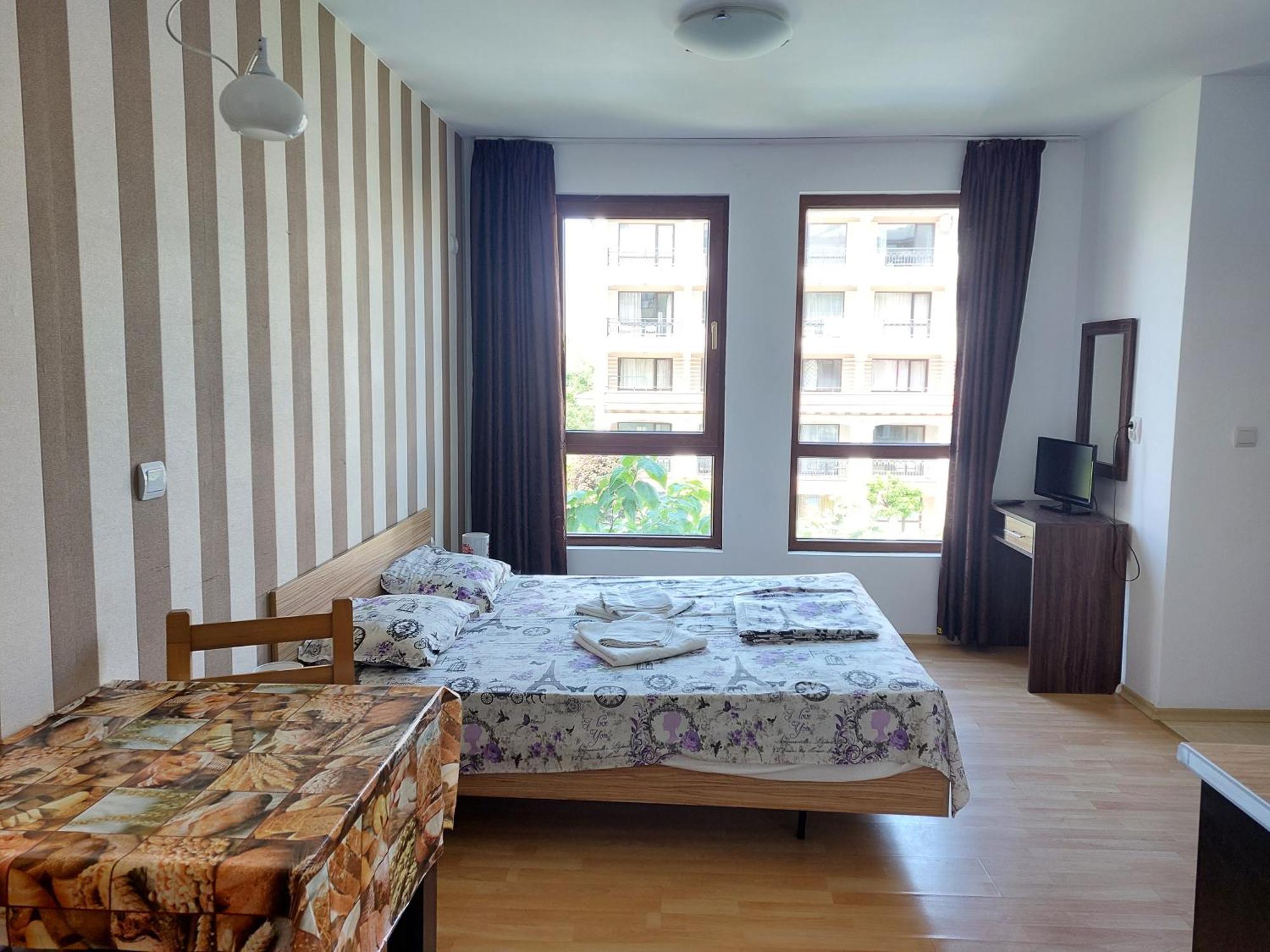 Diamond Palace Pantai Sunny Bagian luar foto