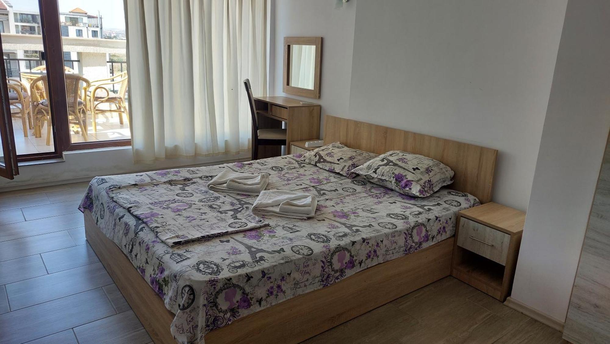 Diamond Palace Pantai Sunny Bagian luar foto